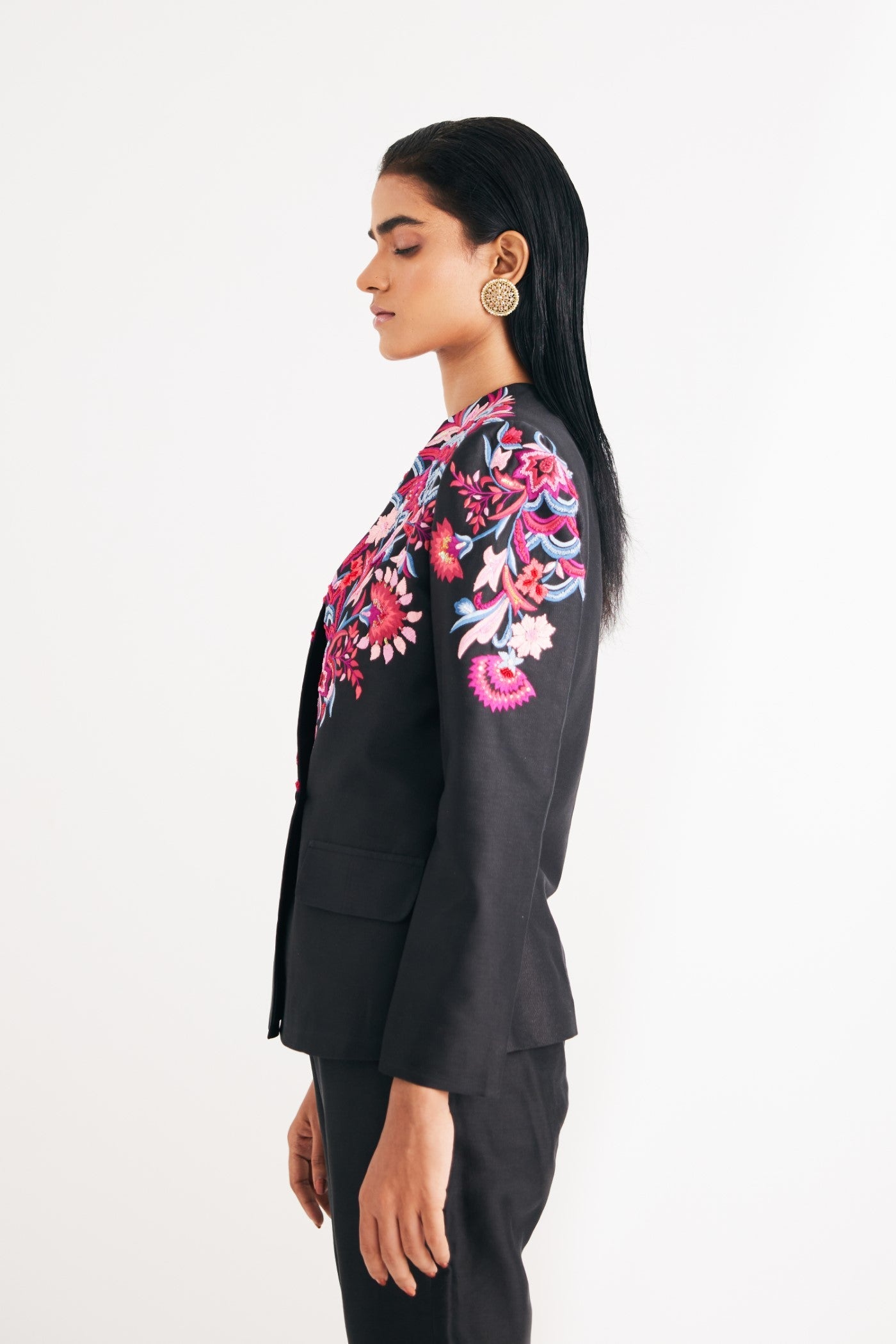 Black Silk Chanderi Floral Embroidered Jacket